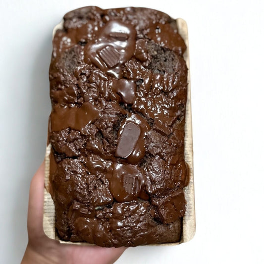 dense flavourful dark chocolate fudge cake