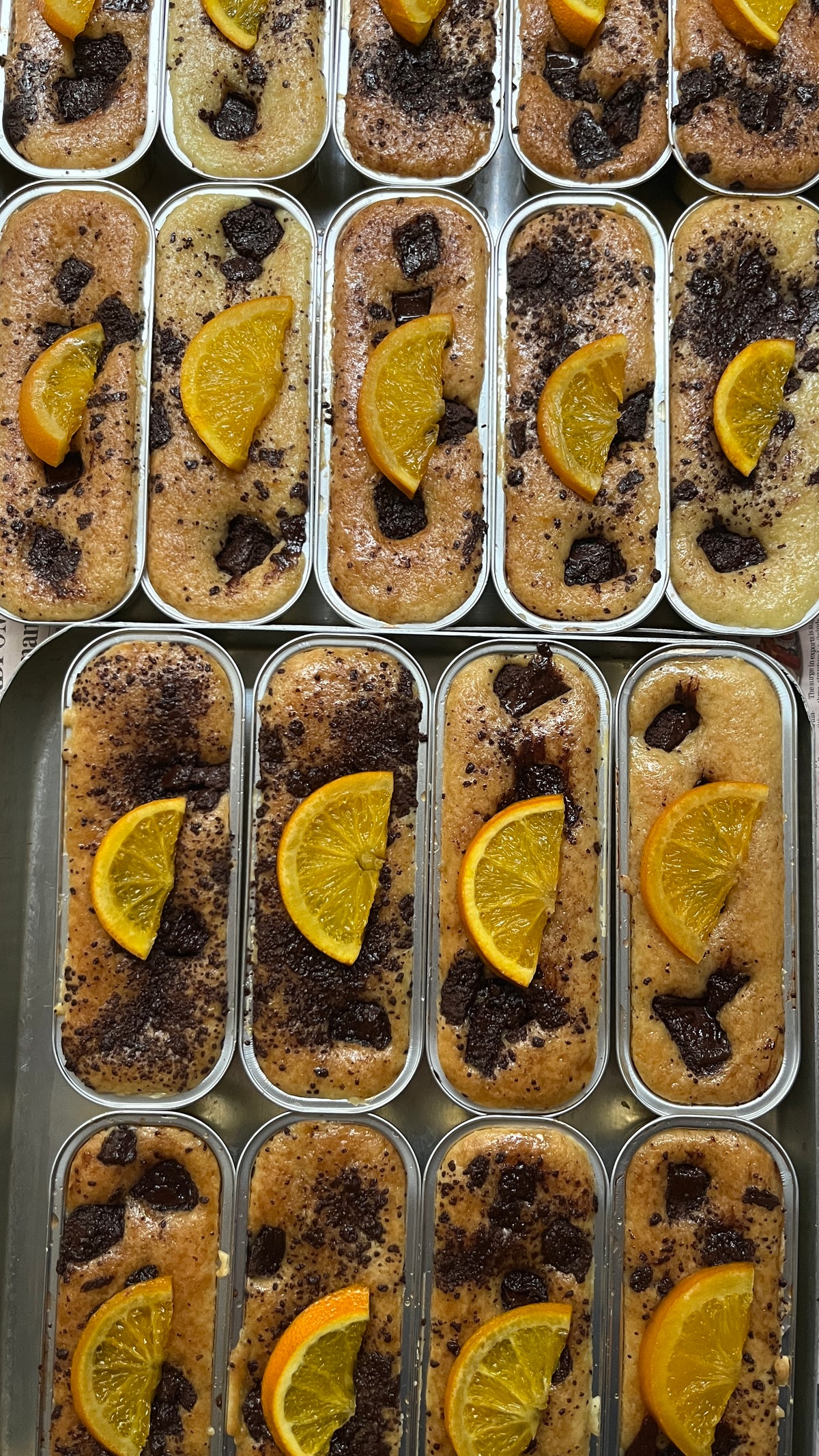 Indian Vanilla, Malta orange, Dark Chocolate Chunk Teacake
