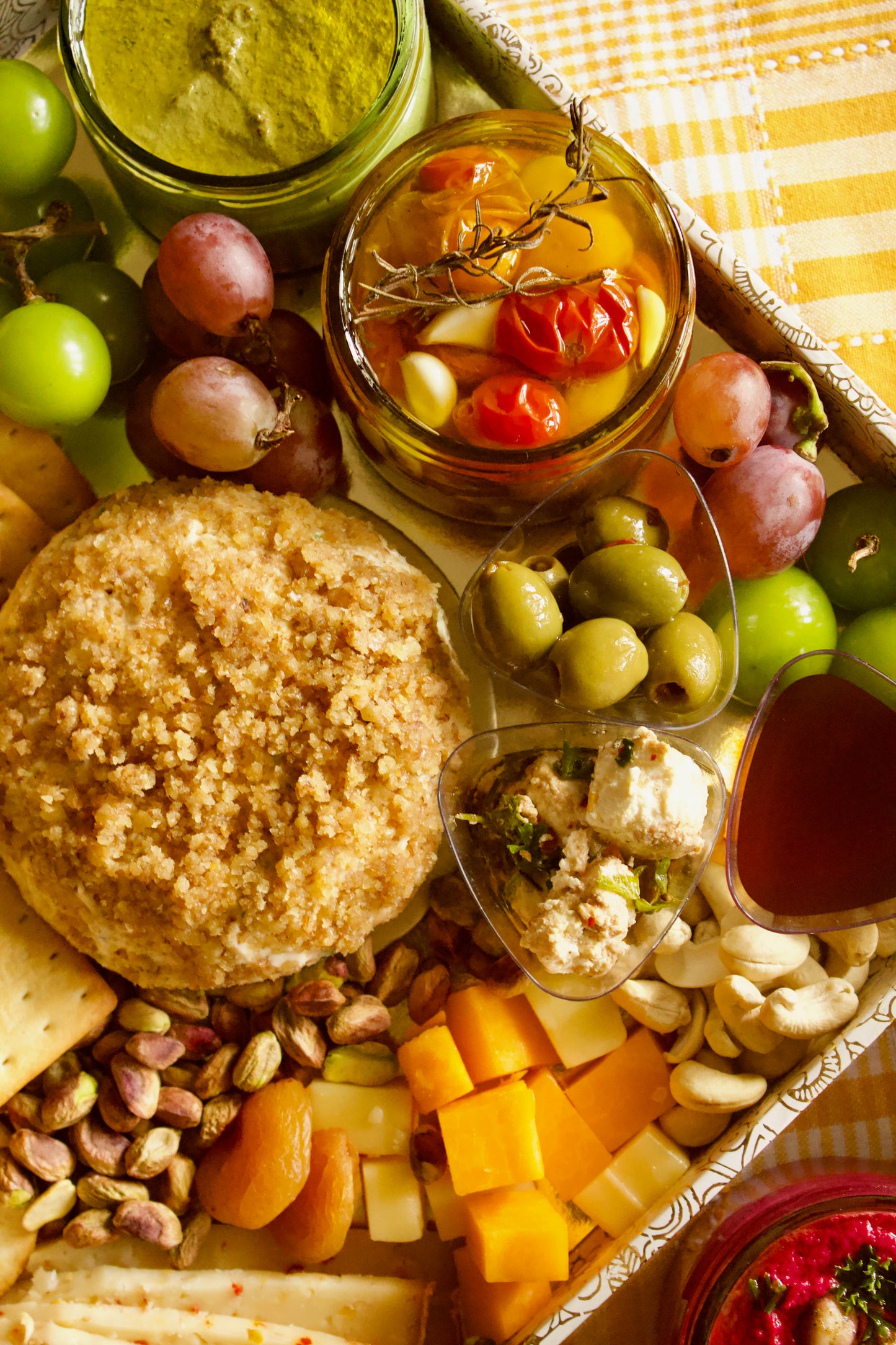 Celebrations Grazing Tray (Serves 5)